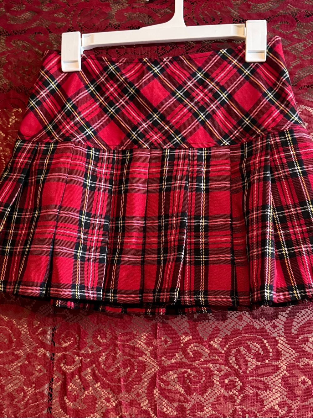 Tripp NYC Daang Goodman Red Plaid Pleated Mini Skirt Small